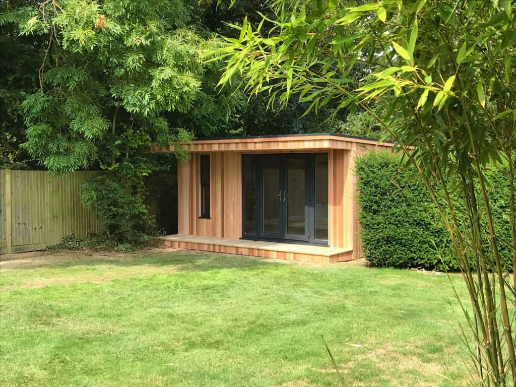 Garden Building Snug in Western Red Cedar